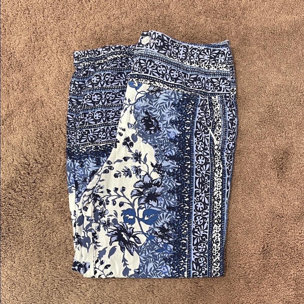 Anthropologie Blue and White Cropped Pants